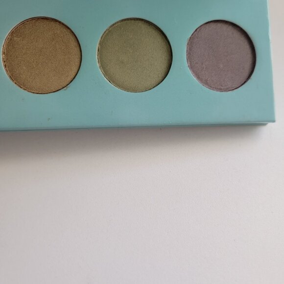 100% Pure Fruit Pigmented MERMAID Palette UNSEALED New SOLD OUT Online - Picture 9 of 10